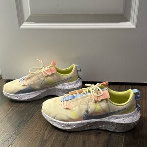 Nike women’s size 8.5